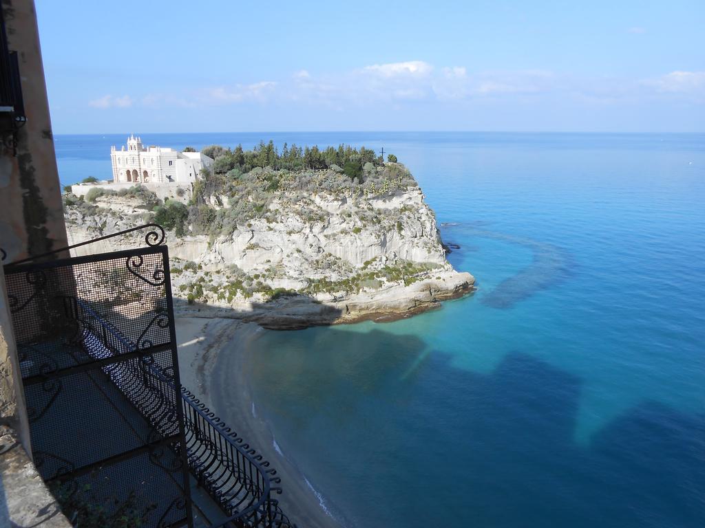 Villa Mimosa Tropea Ricadi Exterior photo